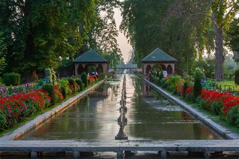 shalimar garden delhi